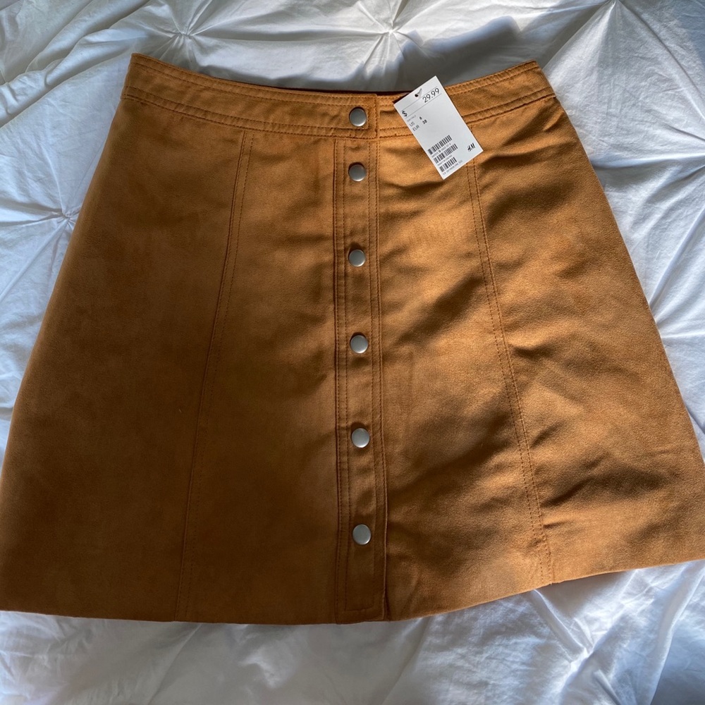 Suede button H&M skirt - Picture 1 of 3